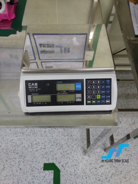 Cân điện tử đếm mẫu CAS EC 15kg là mẫu cân thông dụng chuyên dùng cho nhiều mục đích khác nhau như cân trọng lượng và đếm số lượng các mẫu vật.