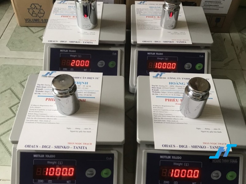 Cân điện tử Hoàng Thịnh chuyên cung cấp các loại cân điện tử thủy sản chống nước CUB chính hãng chất lượng từ 3 - 30kg giao hàng tận nơi bảo hành lâu dài liên hê ngay 0966.105.408