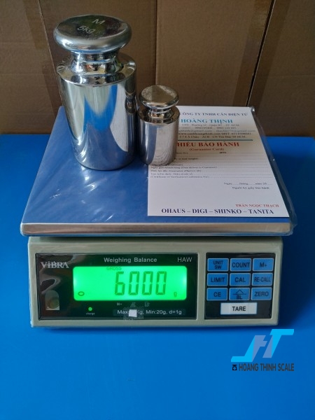 Cân điện tử HAW 6kg là dòng cân thông dụng chuyên dùng cho cân trọng lượng , kiểu dáng đẹp , thiết kế gọn nhẹ , chắc chắn , ứng dụng nhiều trên thị trường hiện nay.