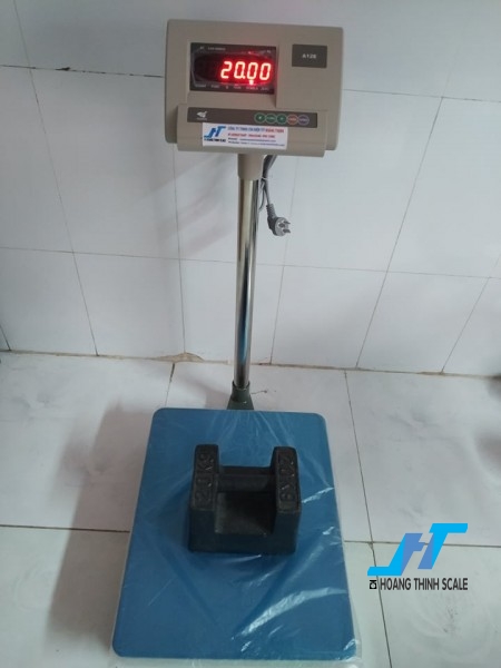 Cân bàn điện tử A12 60kg được Cân Hoàng Thịnh cung cấp hàng chất lượng cao chính hãng, báo giá cân bàn a12 60kg giá rẻ liên hệ 0966.105.408 để được giảm giá ngay 10%