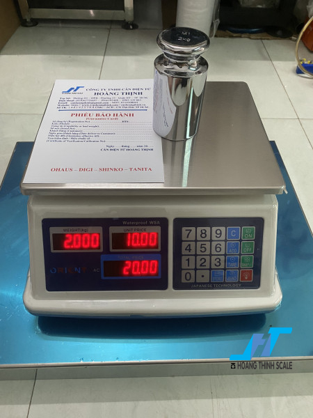Cân hải sản tính tiền chống nước 30kg là mẫu cân sử dụng cho các vựa hải sản có tính năng tính tiền được CTY Cân Hoàng Thịnh cung cấp lh 0966.105.408