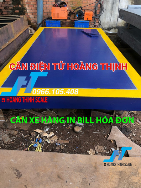 Cân xe hàng, cân xe ba gác in bill hóa đơn được CÔNG TY CÂN ĐIỆN TỬ HOÀNG THỊNH lắp đặt với kích thước theo yêu cầu, liên hệ tư vấn 0966.105.408