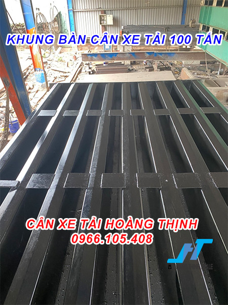 Khung bàn cân xe tải 100 tấn là bộ phận không thể thiếu trong hệ thống cân điện tử dành cho xe tải trọng tải lớn. Được thiết kế với độ bền cao, chịu lực tốt và tuổi thọ lâu